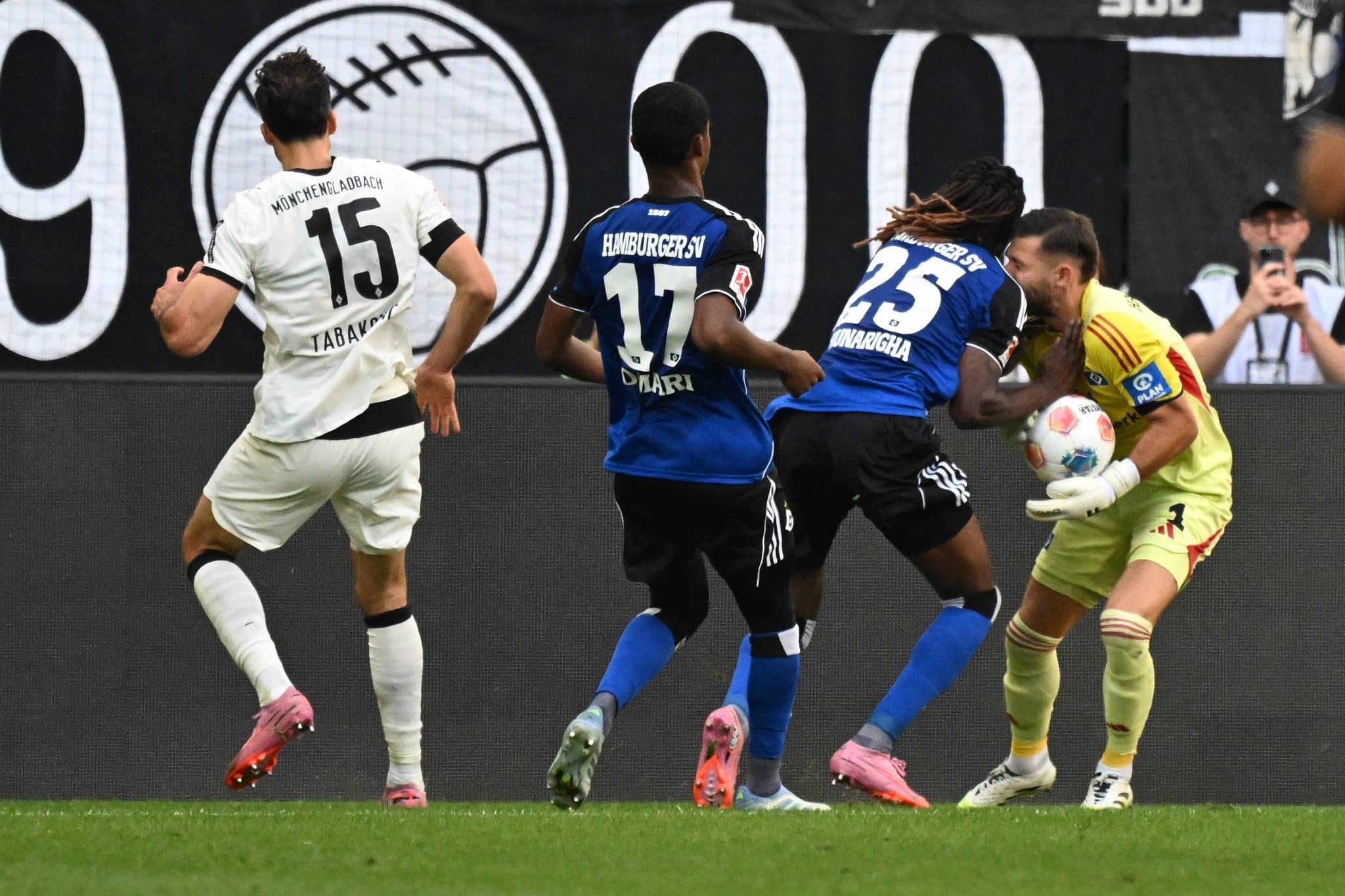nhan-dinh-soi-keo-hamburg-vs-st-pauli-luc-01h30-ngay-30-8-2025-1